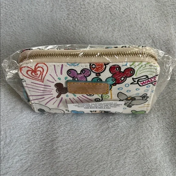 Disney Dooney & Bourke Sketch Character Print Wallet - Picture 5 of 5